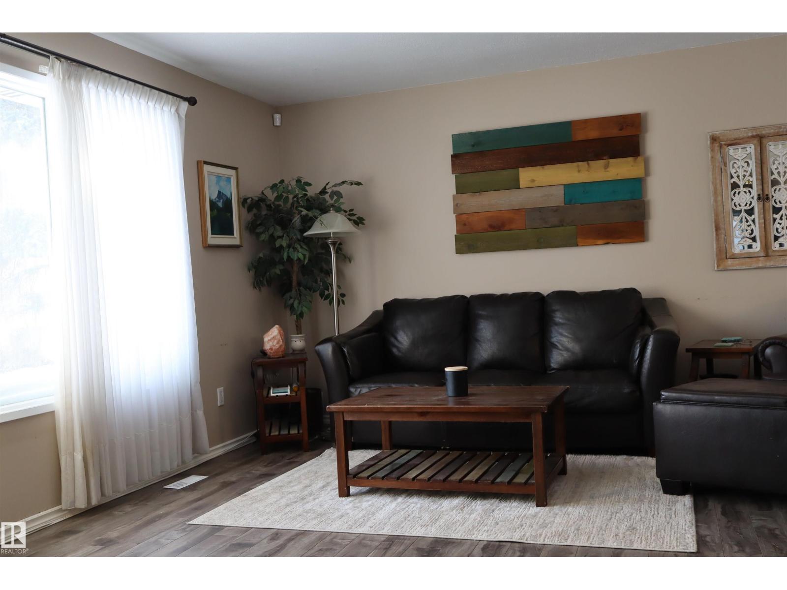 5220 - 56 Street, Barrhead, Alberta  T7N 1E5 - Photo 17 - E4473976