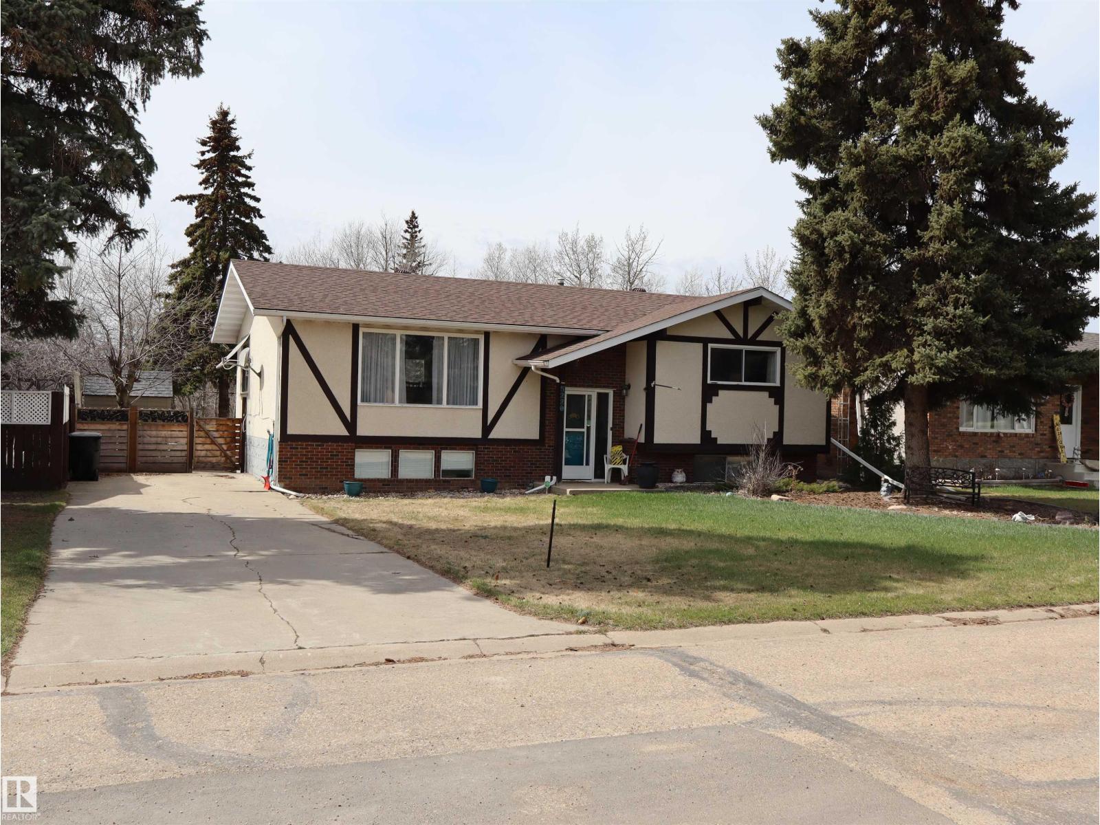 5220 - 56 Street, Barrhead, Alberta  T7N 1E5 - Photo 3 - E4473976