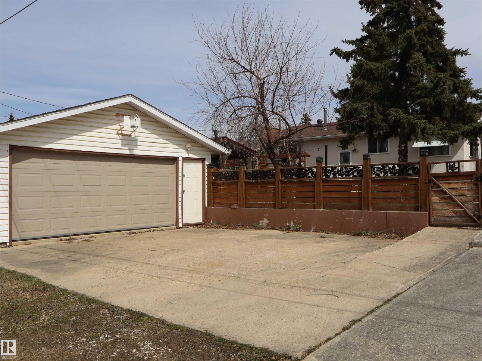 5220 - 56 Street, Barrhead, Alberta  T7N 1E5 - Photo 10 - E4473976