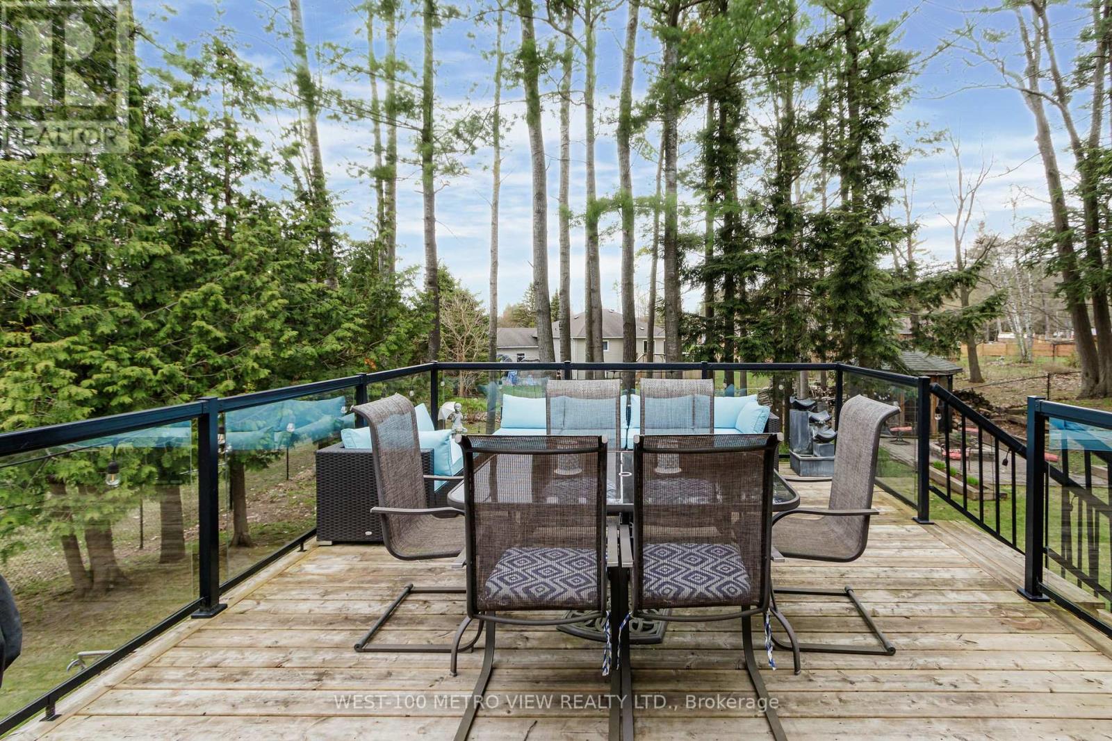 7 Fairway Crescent, Wasaga Beach, Ontario  L9Z 1C1 - Photo 41 - S13092382