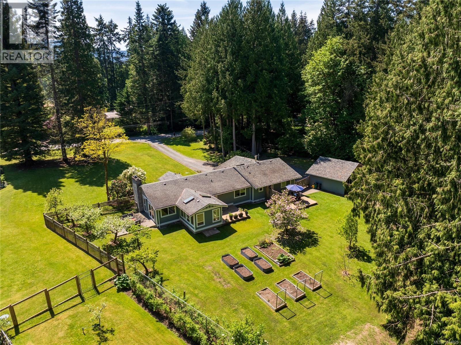2905 Wilkinson Rd, Mill Bay, British Columbia  V0R 2P0 - Photo 2 - 1034925