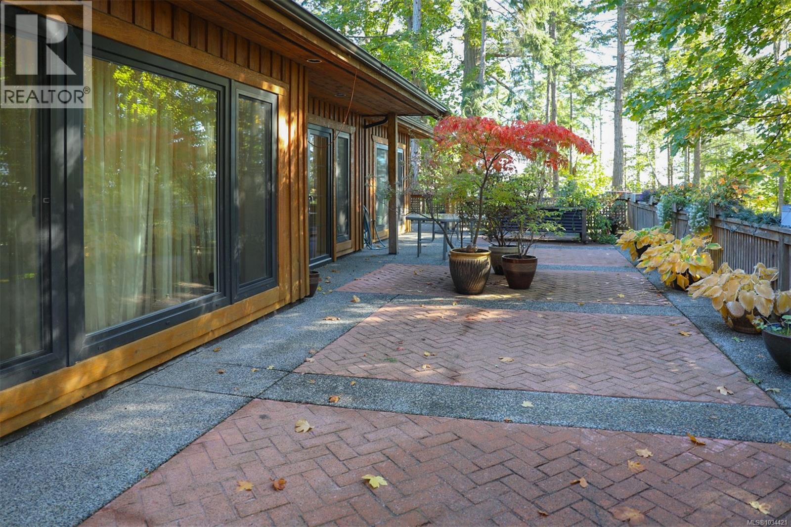 2280 South Rd, Gabriola Island, British Columbia  V0R 1X7 - Photo 45 - 1034421