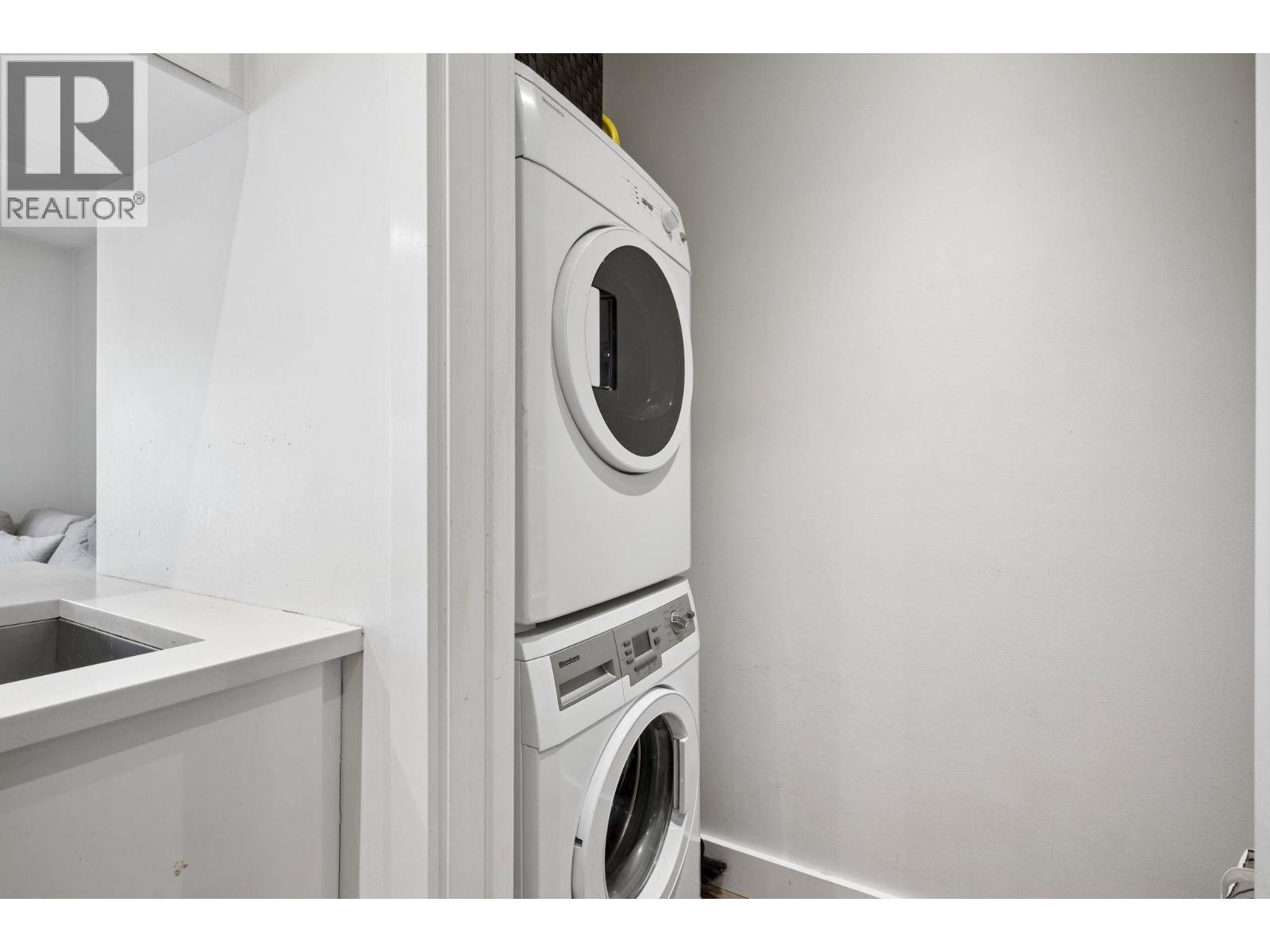 302 555 W 14th Avenue, Vancouver, British Columbia  V5Z 4G8 - Photo 13 - R3120221