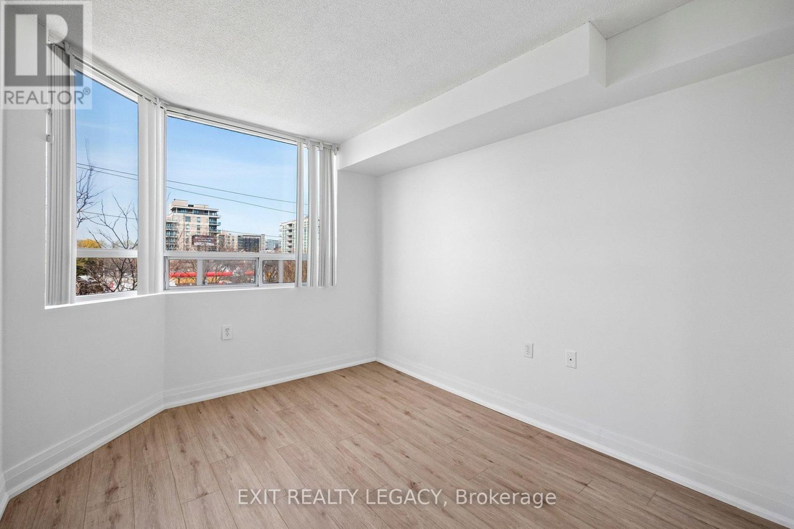304 - 555 Wilson Hts Boulevard, Toronto, Ontario  M3H 6B5 - Photo 34 - C13092646