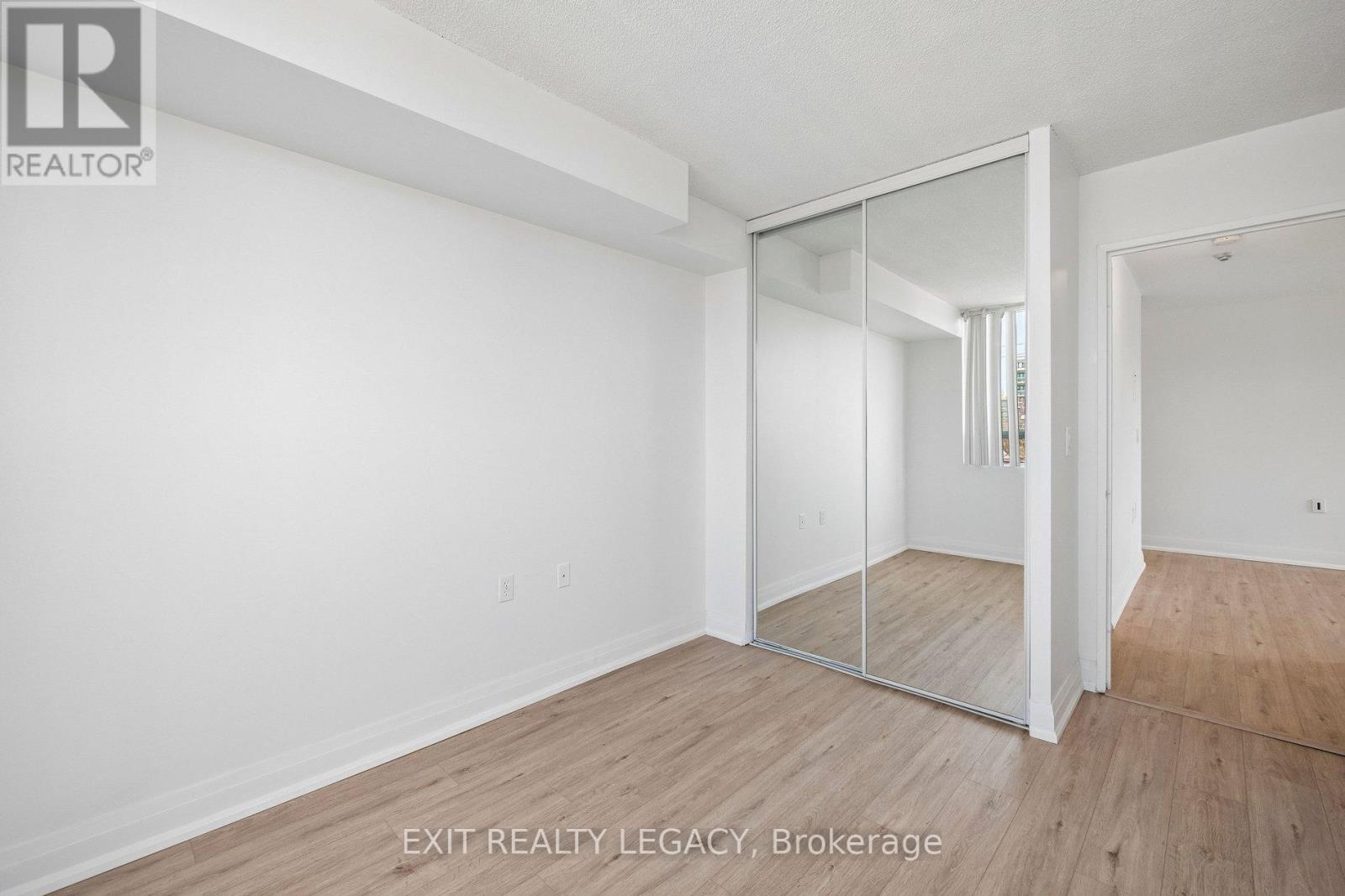 304 - 555 Wilson Hts Boulevard, Toronto, Ontario  M3H 6B5 - Photo 37 - C13092646