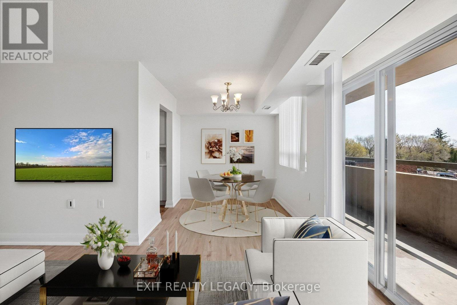 304 - 555 Wilson Hts Boulevard, Toronto, Ontario  M3H 6B5 - Photo 4 - C13092646