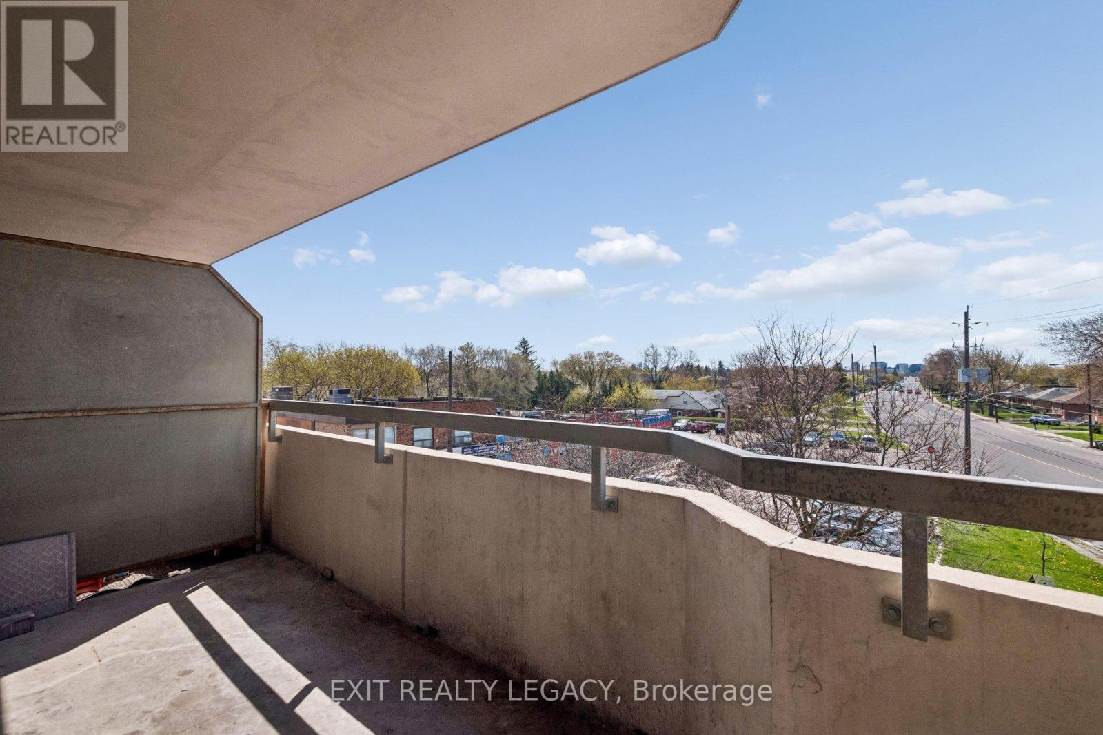 304 - 555 Wilson Hts Boulevard, Toronto, Ontario  M3H 6B5 - Photo 43 - C13092646