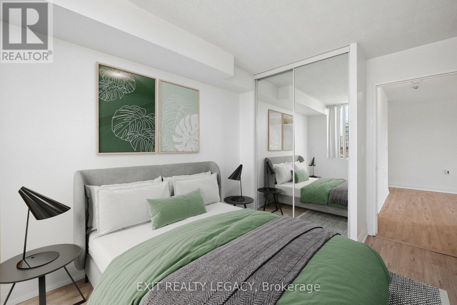304 - 555 Wilson Hts Boulevard, Toronto, Ontario  M3H 6B5 - Photo 5 - C13092646