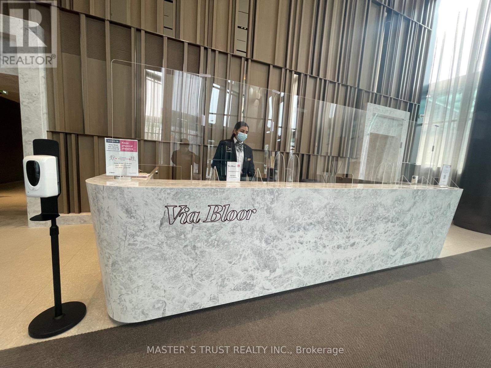 207 - 575 BLOOR STREET E, Toronto, Ontario