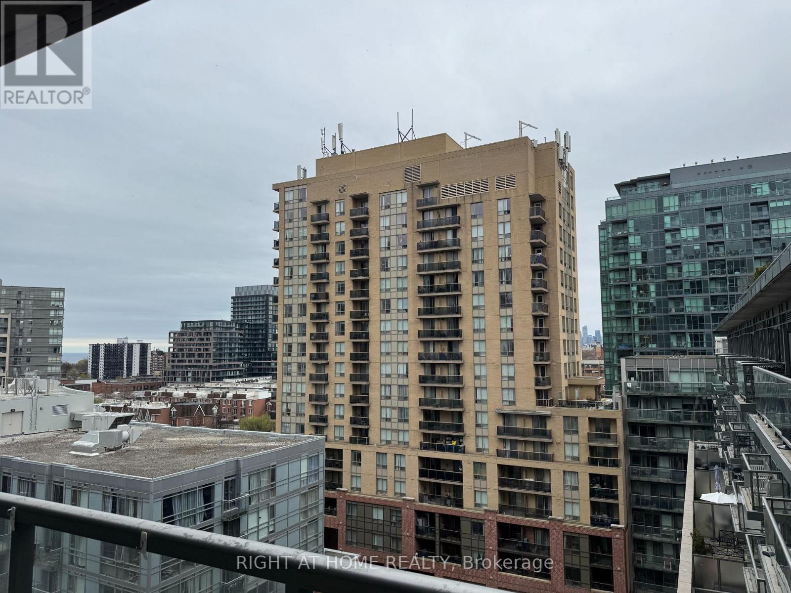 1227 - 68 Abell Street, Toronto, Ontario  M6J 0B1 - Photo 15 - C13092730