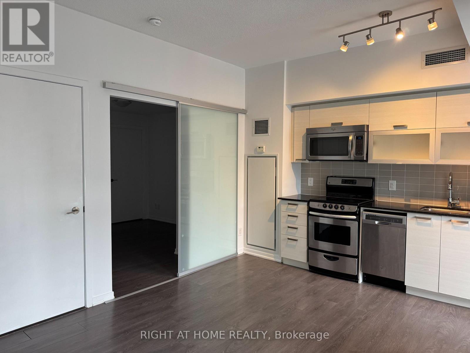 1227 - 68 Abell Street, Toronto, Ontario  M6J 0B1 - Photo 3 - C13092730