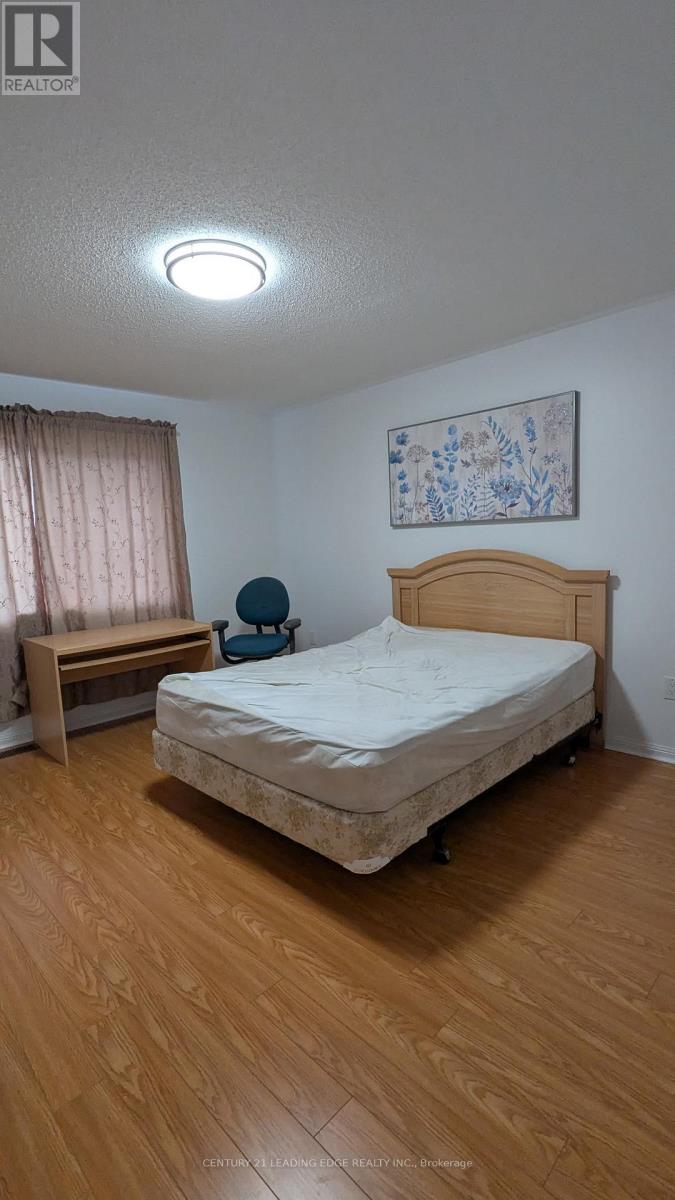 83 Trumpeter Street, Toronto, Ontario  M1B 6H1 - Photo 5 - E13092630