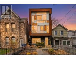 81 DAGMAR AVENUE, Toronto, Ontario