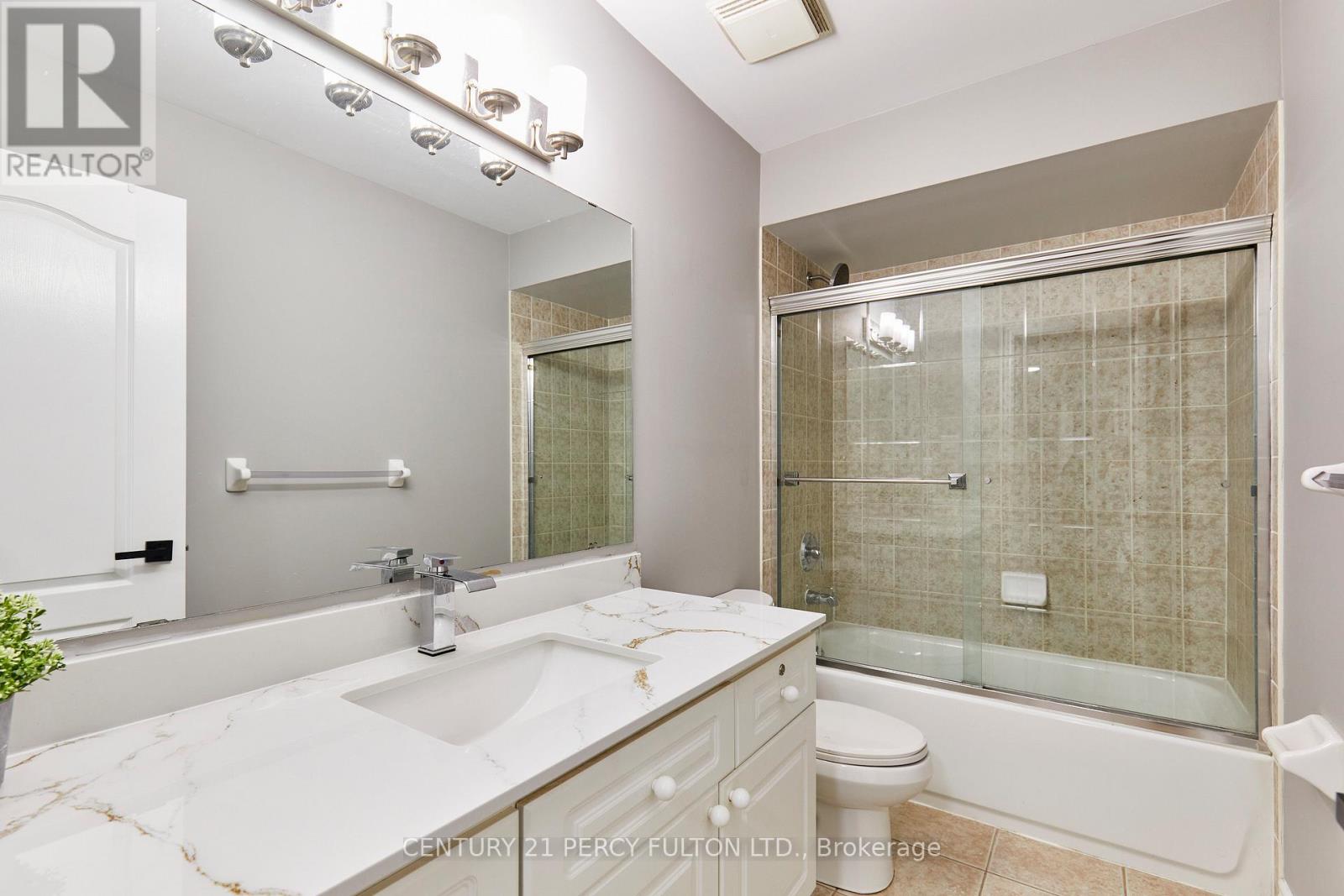 7 Schoolbridge Street, Ajax, Ontario  L1T 4Z2 - Photo 19 - E13092702