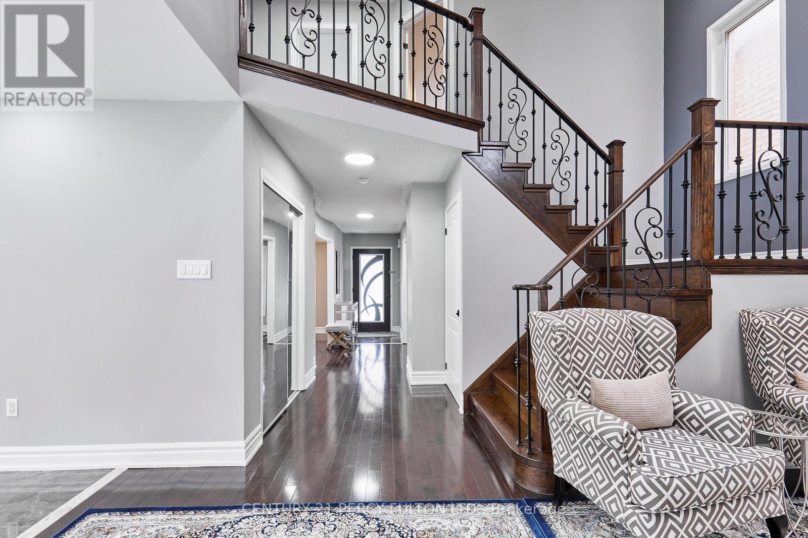 7 Schoolbridge Street, Ajax, Ontario  L1T 4Z2 - Photo 8 - E13092702