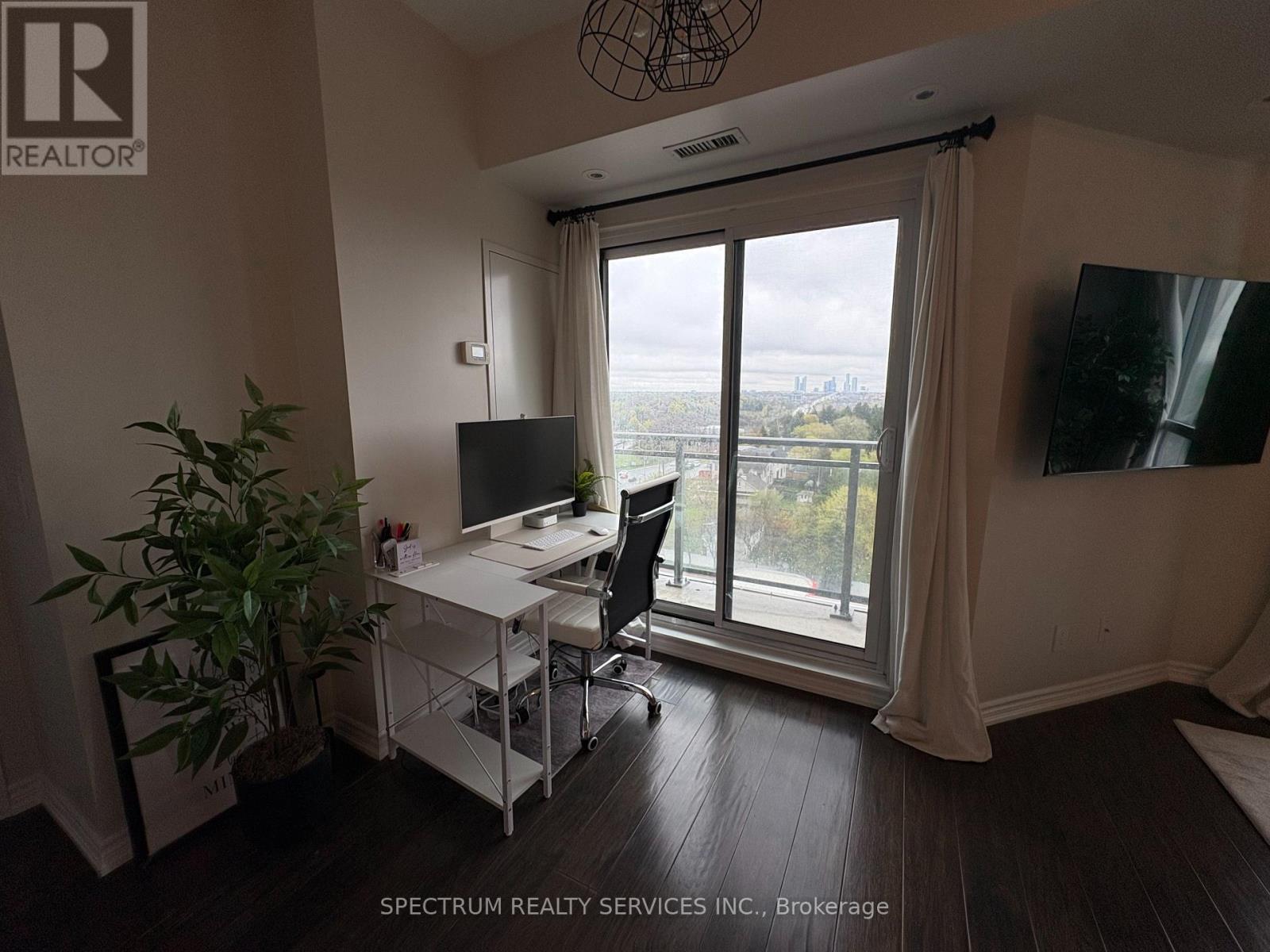 1007 - 7730 Kipling Avenue, Vaughan, Ontario  L4L 1Y9 - Photo 4 - N13092680