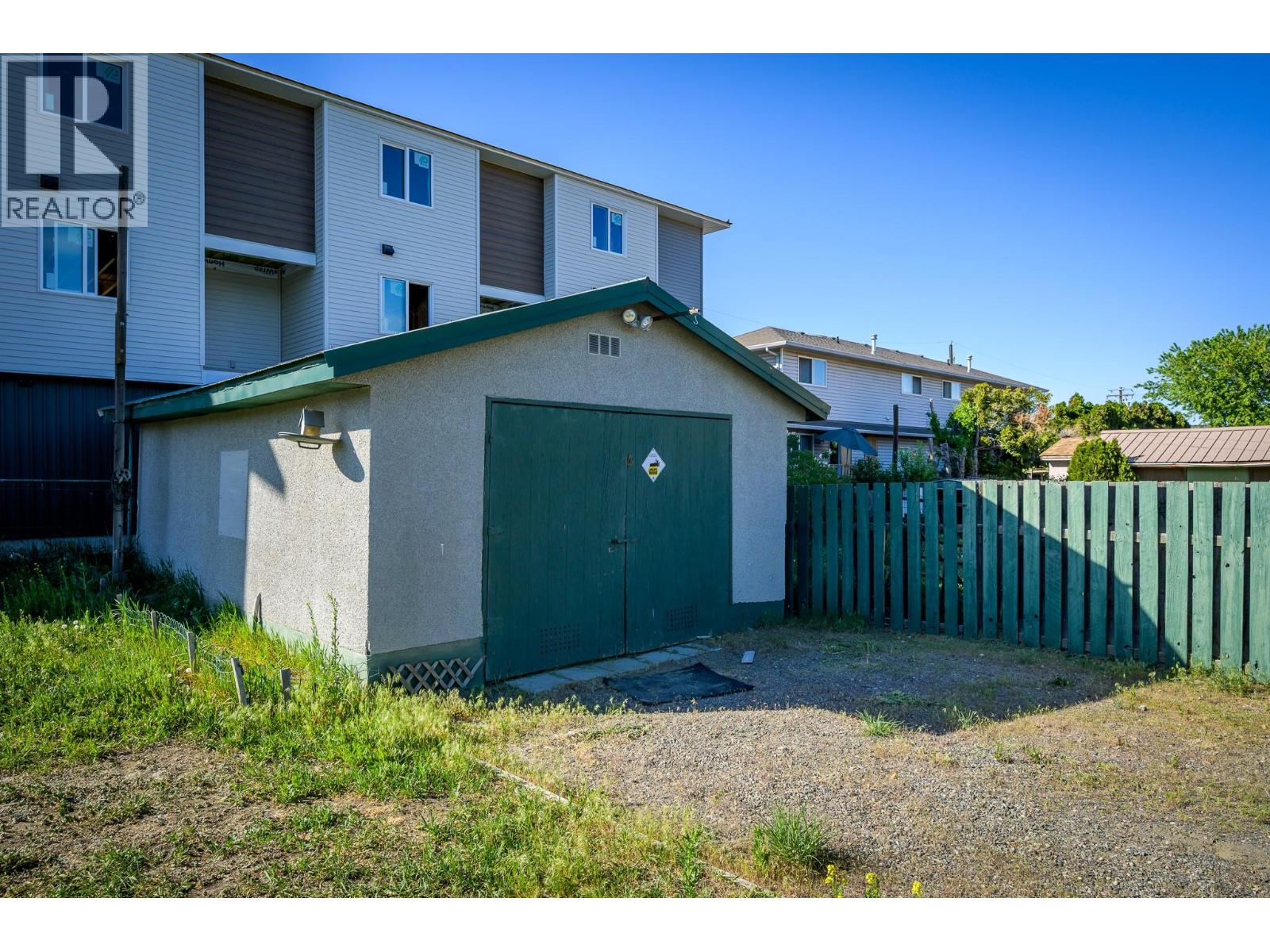 164 Holway Street, Kamloops, British Columbia  V2B 4A4 - Photo 3 - 10385742