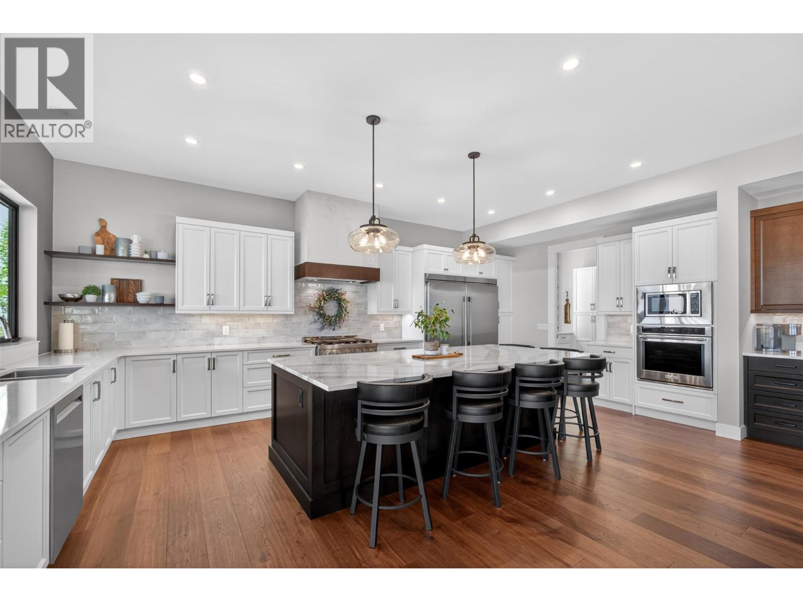 266 Summer Wood Drive, Kelowna, British Columbia  V1V 0C9 - Photo 4 - 10384635