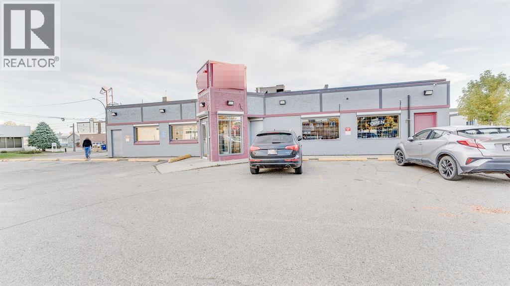 4617 50 Avenue, Red Deer, Alberta  T4N 3Z9 - Photo 1 - A2273829