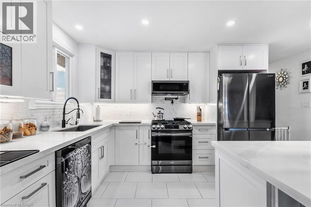 136 Limpert Avenue, Cambridge, Ontario  N3C 1B9 - Photo 11 - 40792796