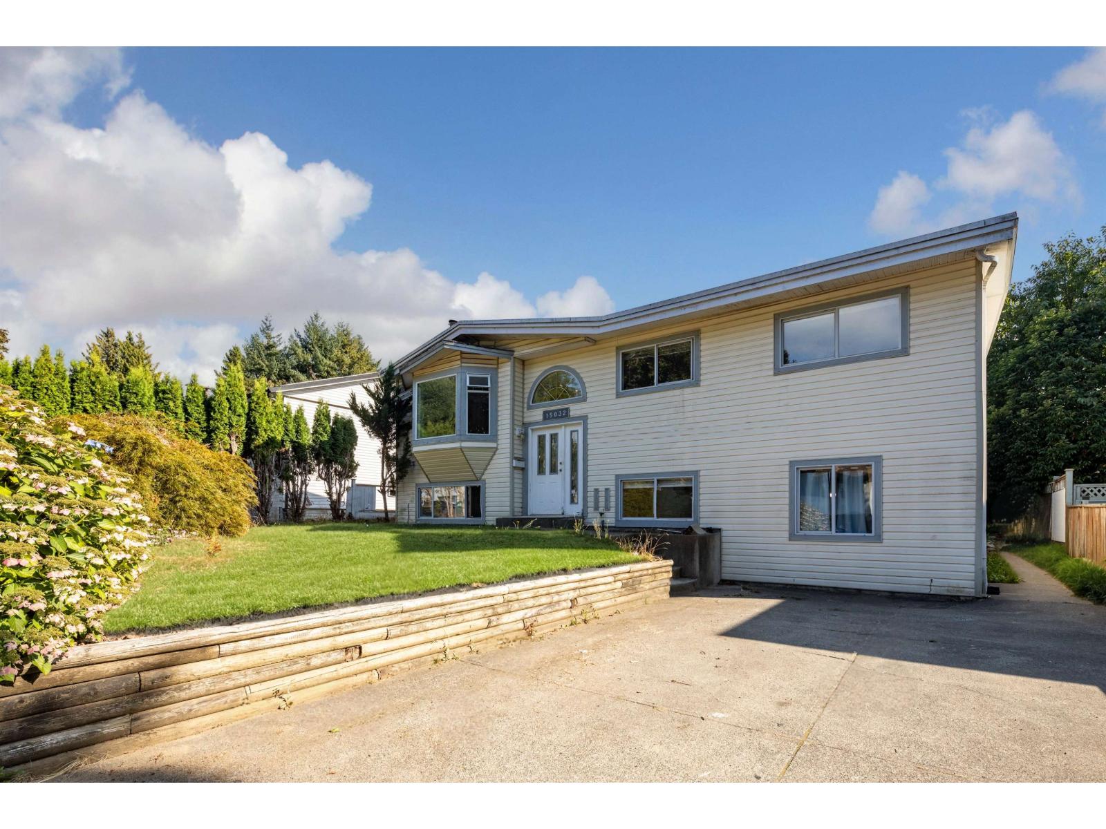 15032 SWALLOW DRIVE, Surrey, British Columbia