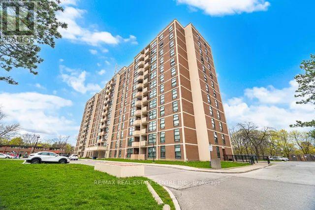 1009 - 345 DRIFTWOOD AVENUE, Toronto, Ontario