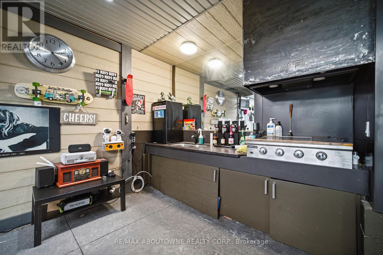 1403 Selkirk Avenue, Oakville, Ontario  L6L 2V5 - Photo 30 - W13092672