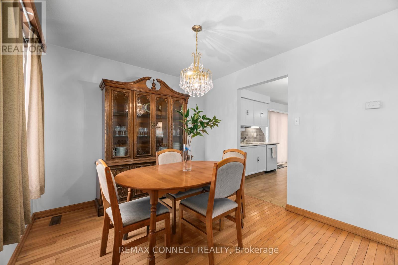 21 Wright Crescent, Ajax, Ontario L1S 6S8 - Photo 3 - E13034996