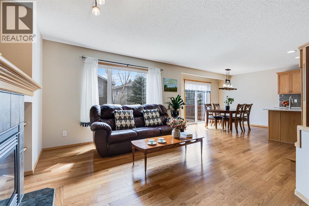 281 Bridlemeadows Common Sw, Calgary, Alberta  T2Y 4V4 - Photo 14 - A2308354