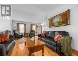 21 WRIGHT CRESCENT, Ajax, Ontario