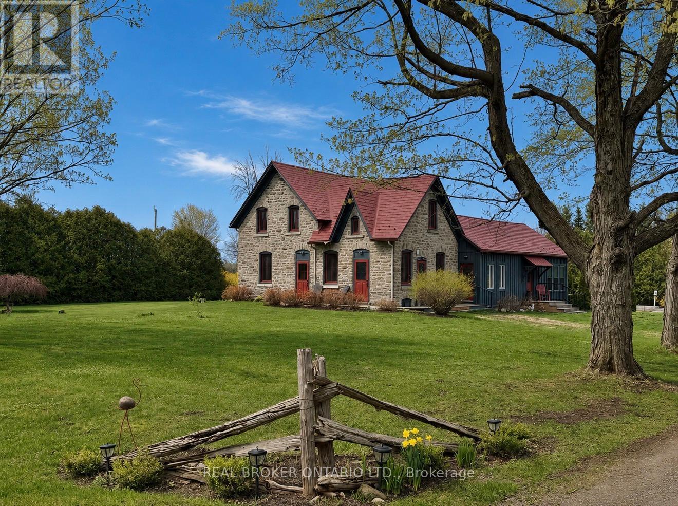 2090 BEACH ROAD, North Grenville, Ontario