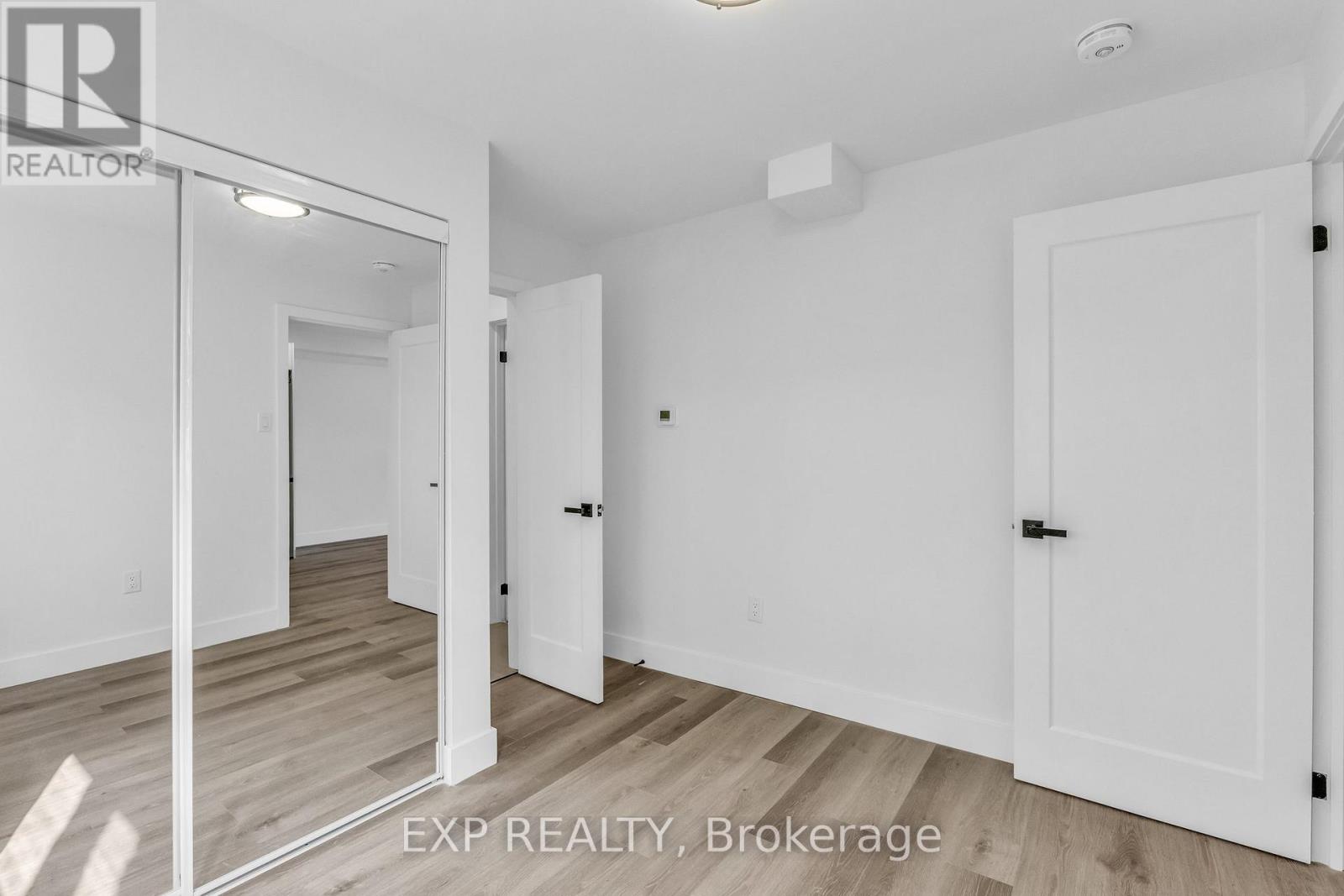 113 Green Road, Hamilton, Ontario  L8G 3W9 - Photo 11 - X13092662