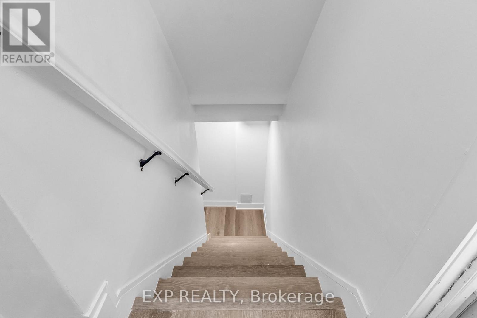 113 Green Road, Hamilton, Ontario  L8G 3W9 - Photo 16 - X13092662