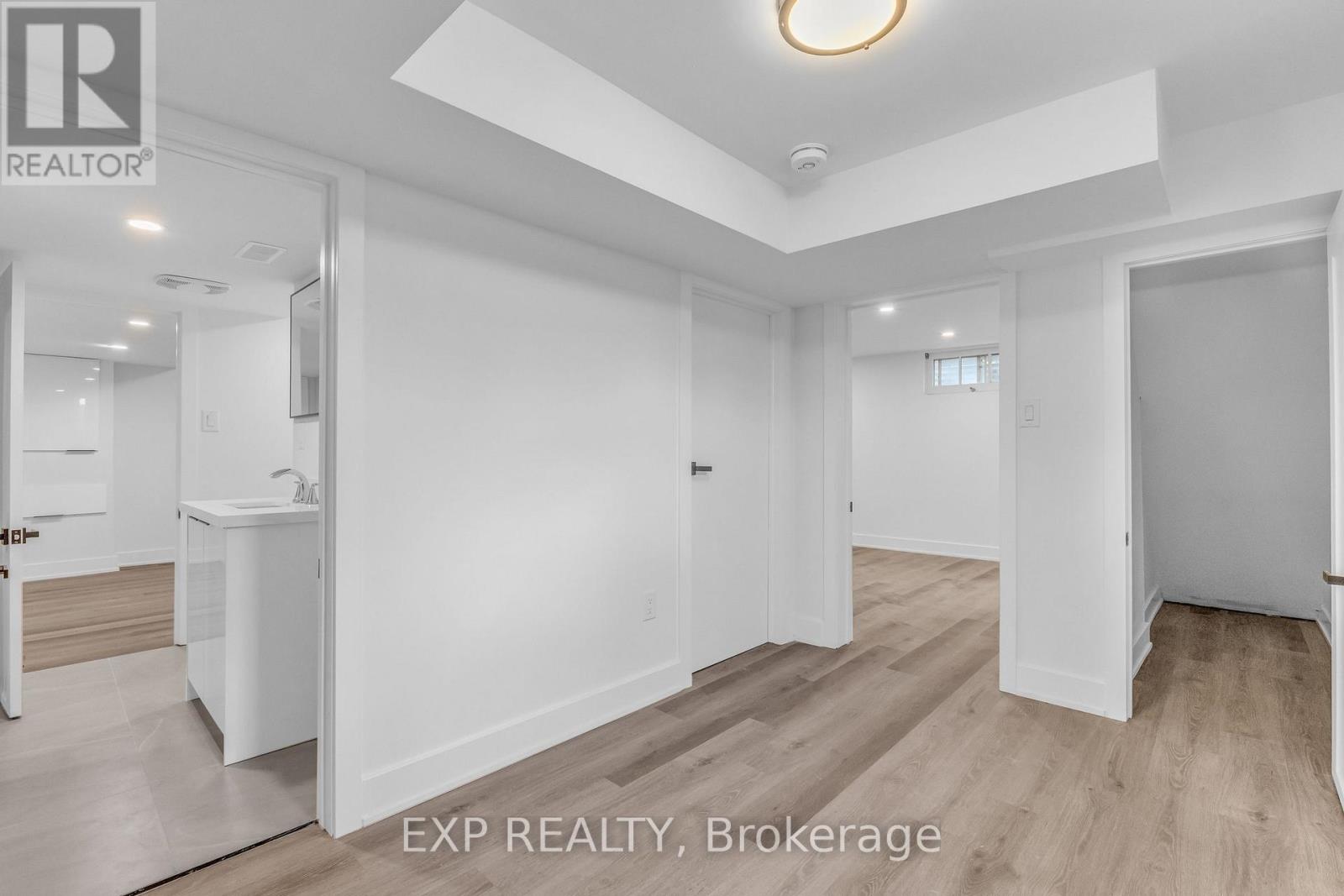 113 Green Road, Hamilton, Ontario  L8G 3W9 - Photo 28 - X13092662