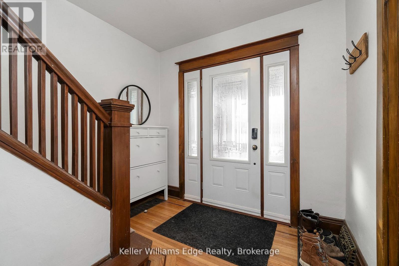 37 Wexford Avenue S, Hamilton, Ontario  L8K 2N5 - Photo 4 - X13092964