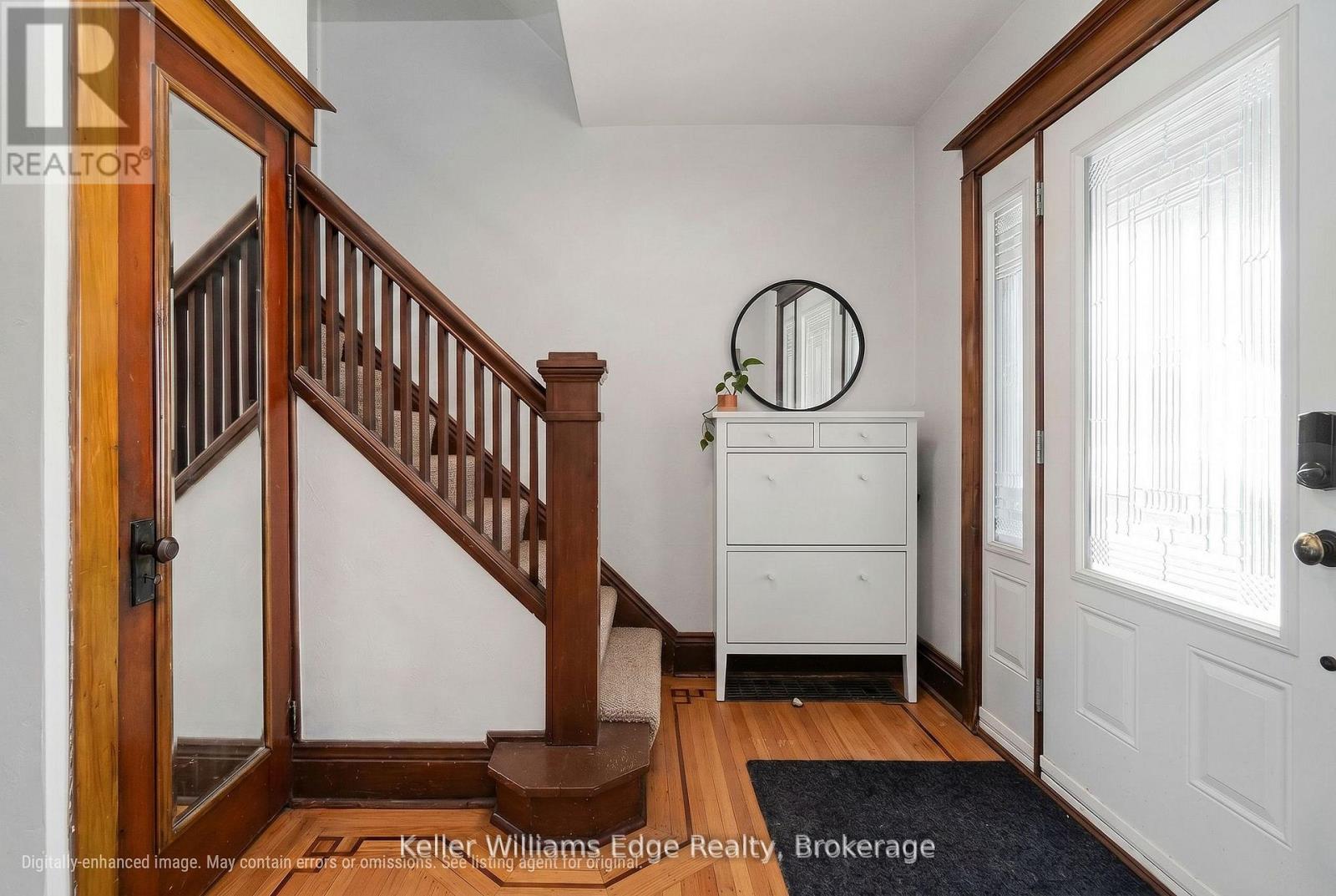37 Wexford Avenue S, Hamilton, Ontario  L8K 2N5 - Photo 5 - X13092964