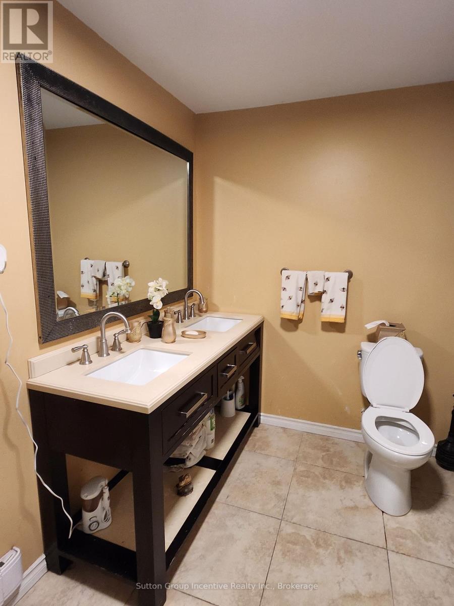 203 Park Road, Tiny, Ontario  L0L 1P1 - Photo 41 - S13093018
