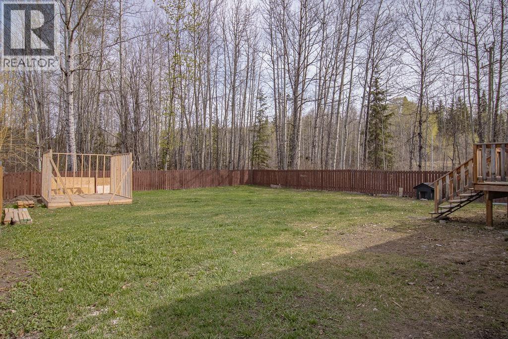 120 Elm Street, Fort St. James, British Columbia  V0J 1P0 - Photo 31 - R3104702