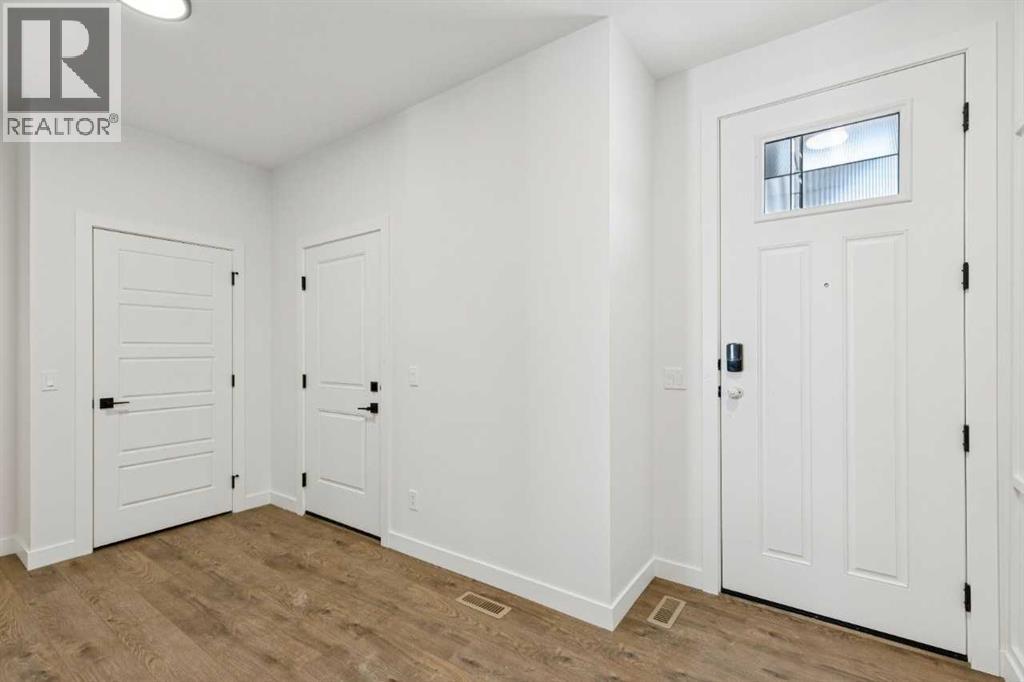 46 Lewiston Row NE, Calgary, Alberta  T3P 2P2 - Photo 4 - A2289520