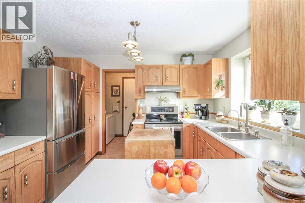 720047 Range Road 63, County Of, Alberta  T8X 4K1 - Photo 13 - A2308119