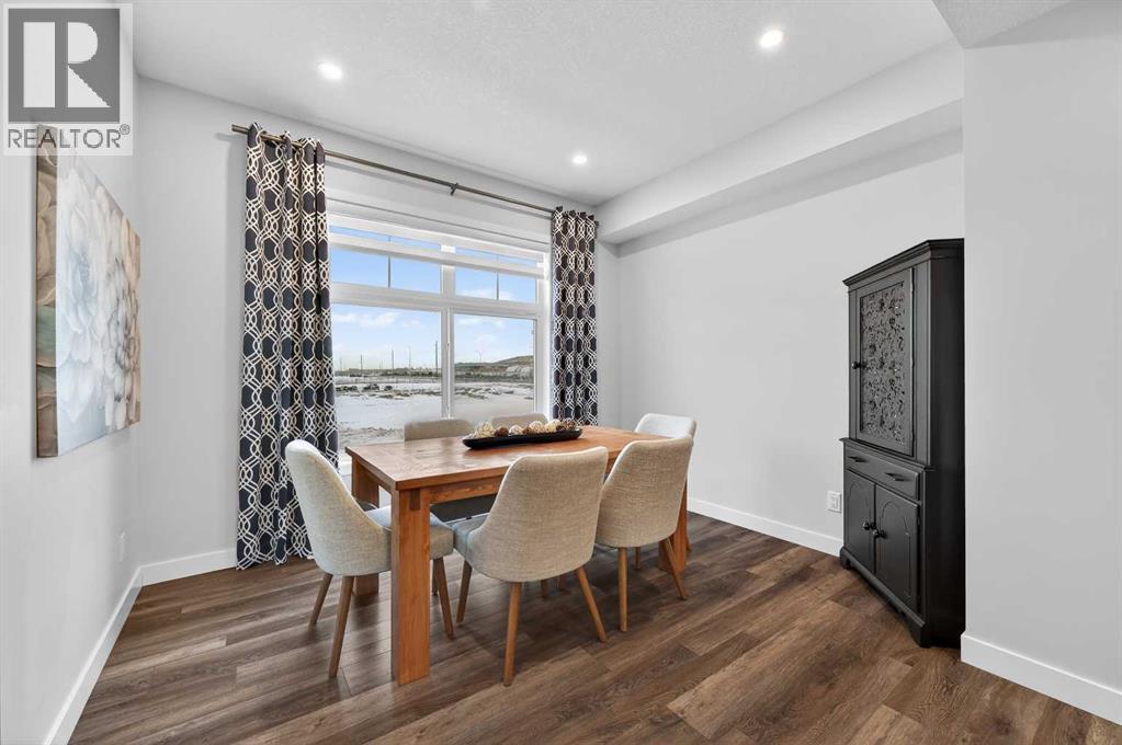 233 Les Jardins Park SE, Calgary, Alberta  T2C 5V3 - Photo 9 - A2294714
