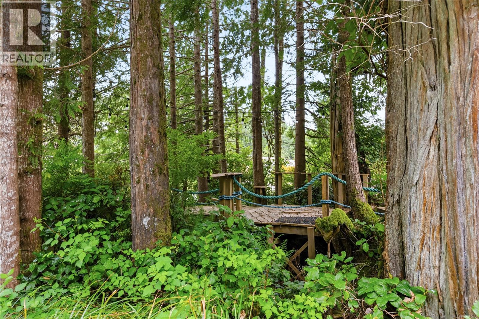 1302 Victoria Rd, Ucluelet, British Columbia  V0R 3A0 - Photo 47 - 1034573