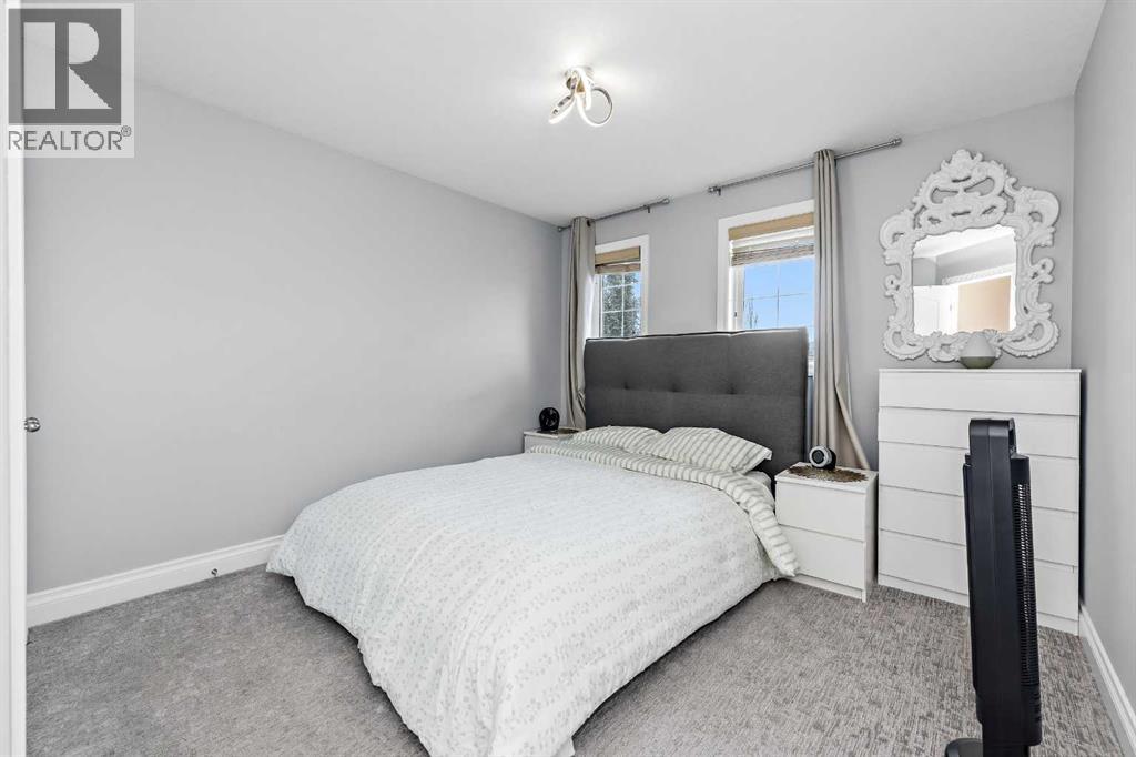 66 Royal Highland Road Nw, Calgary, Alberta  T3G 4Y4 - Photo 34 - A2297396