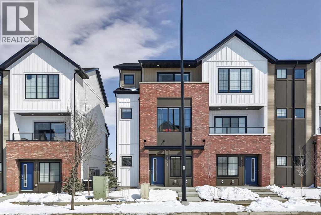 1501, 201 Cooperswood Green Sw, Airdrie, Alberta  T4B 5R2 - Photo 2 - A2301932