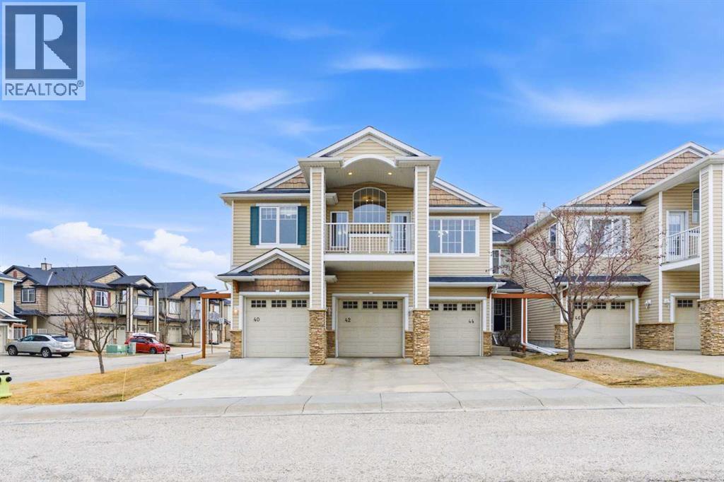 40 Royal Birch Mount NW, Calgary, Alberta