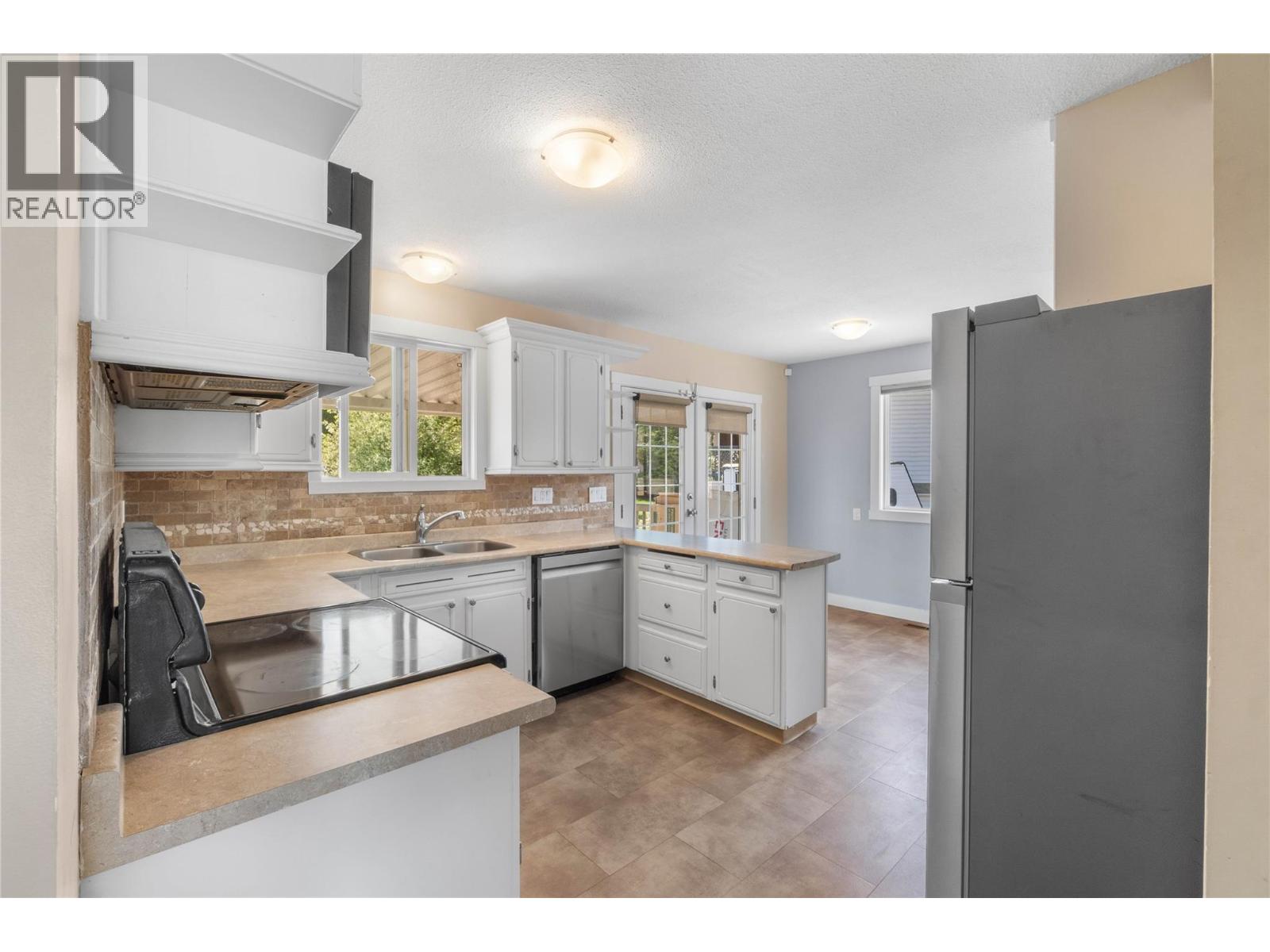 791 Franklin Road, Kamloops, British Columbia  V2B 6G7 - Photo 9 - 10386156
