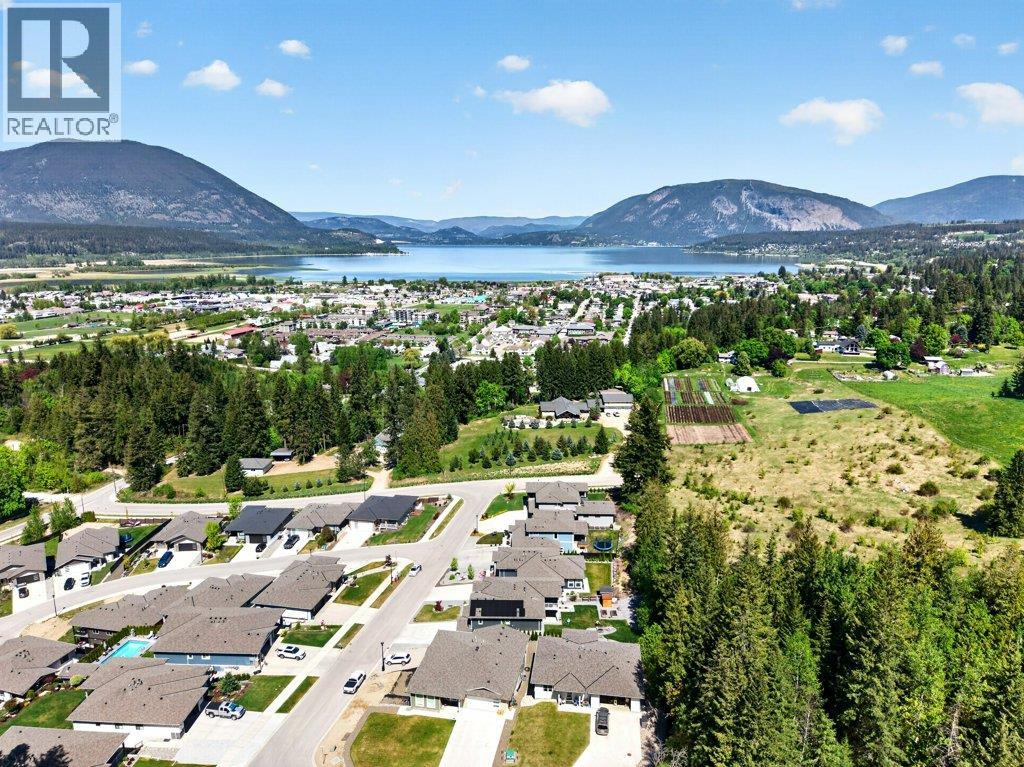1530 2 Street SE, Salmon Arm, British Columbia  V1E 0G3 - Photo 68 - 10386378