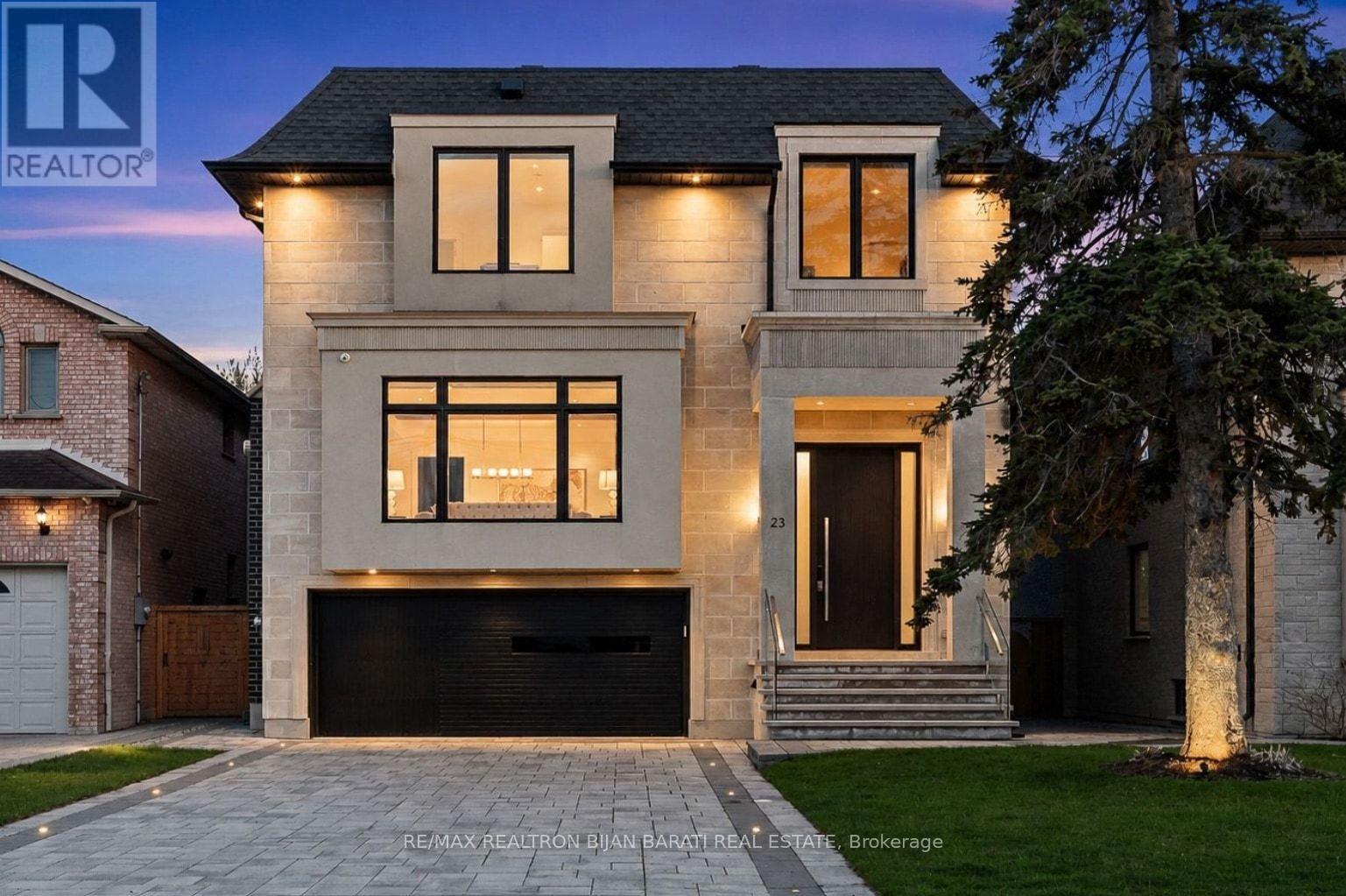 23 Terrace Avenue, Toronto, Ontario  M2R 1E8 - Photo 1 - C13091916