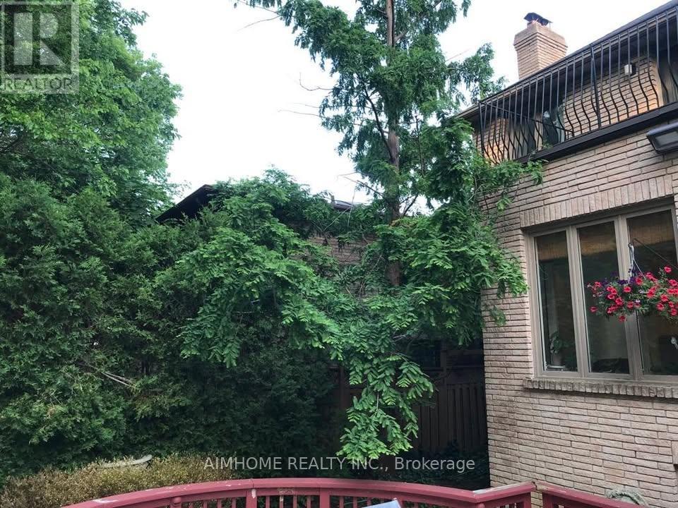 268 Hounslow Avenue, Toronto, Ontario  M2N 2B8 - Photo 18 - C13092366