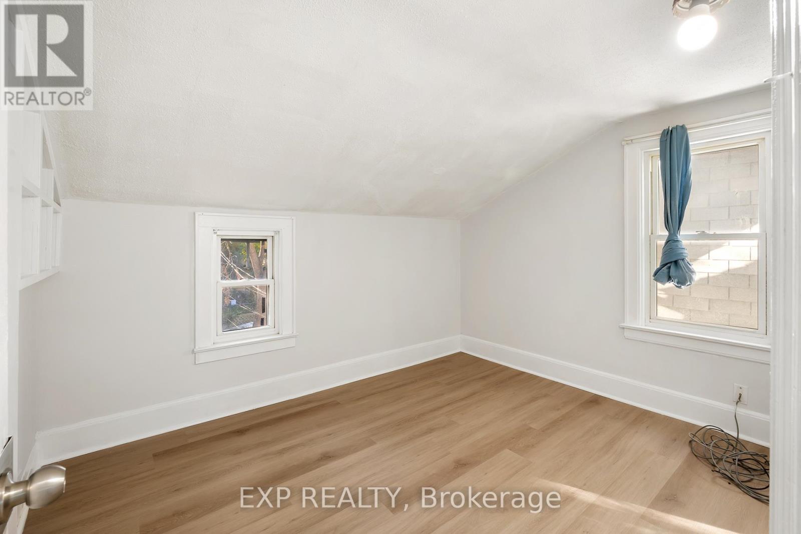 467 Grove Avenue, Windsor, Ontario  N9A 6G3 - Photo 6 - X12755146